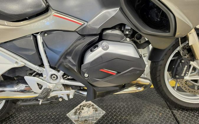 2016 BMW R 1200 RT Platinum Bronze Metallic