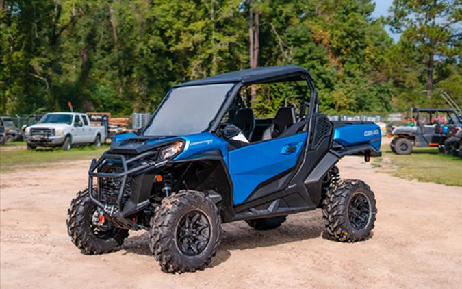 2023 Can-Am Commander XT 700