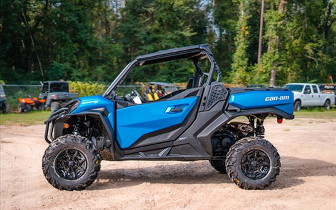 2023 Can-Am Commander XT 700