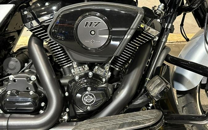 Harley-Davidson Road Glide® 2024 FLTRX 84399774 ATLAS SLV MTLIC