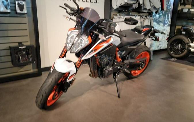 2021 KTM 890 DUKE