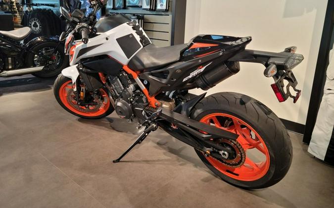 2021 KTM Duke 890