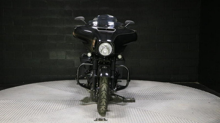 2017 Harley-Davidson® FLHXS - Street Glide® Special