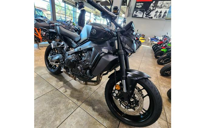 2024 Yamaha MT-09 CA