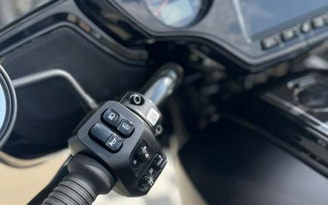 2026 Indian Motorcycle® Chieftain® PowerPlus Dark Horse® Black Smoke