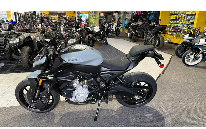 2026 CFMOTO 675 NK TUNDRA