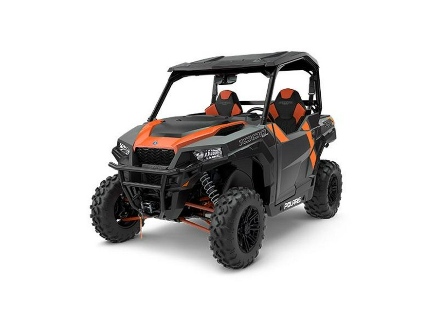 2018 Polaris® General™ 1000 EPS Deluxe Titanium Metallic