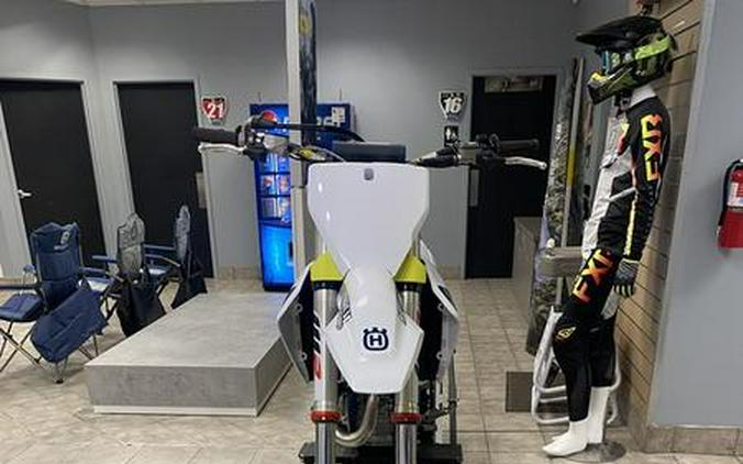 2022 Husqvarna® FC 450