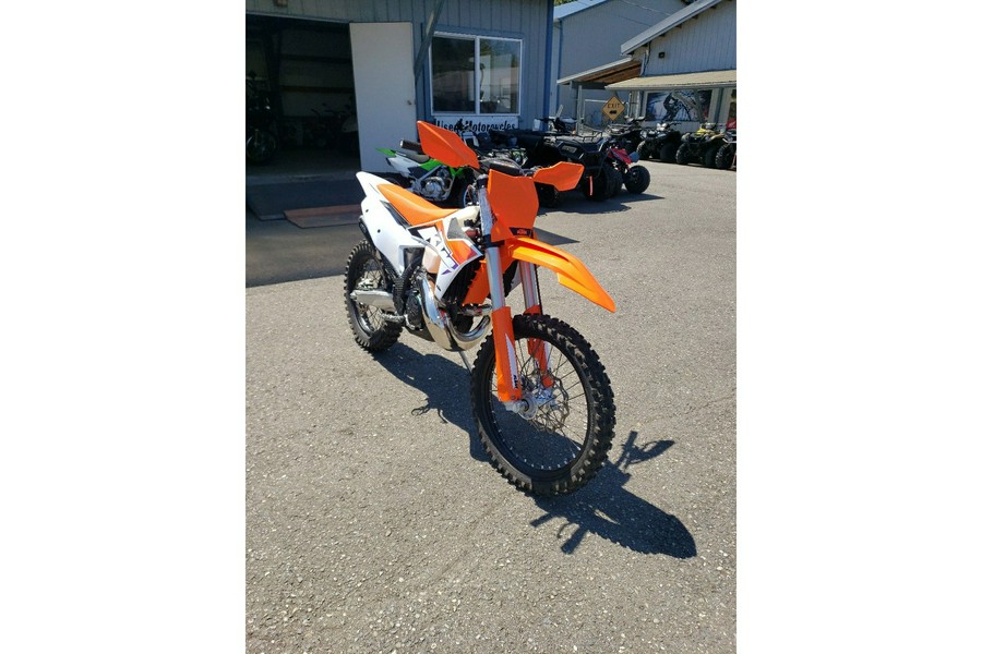 2023 KTM 300 XC