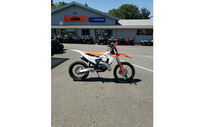 2023 KTM 300 XC