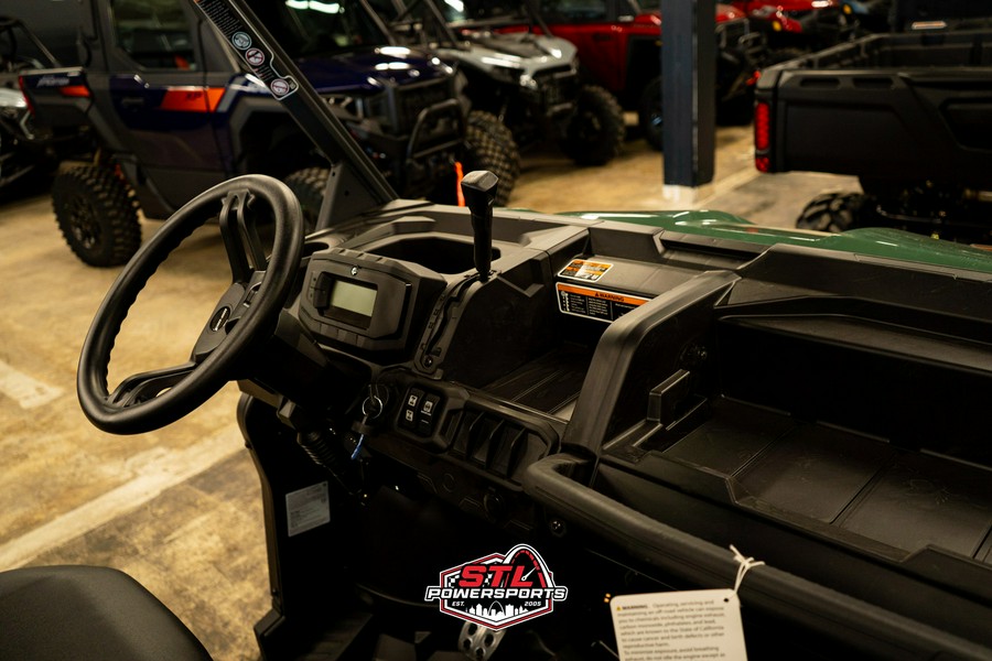 2025 Can-Am Defender MAX HD9