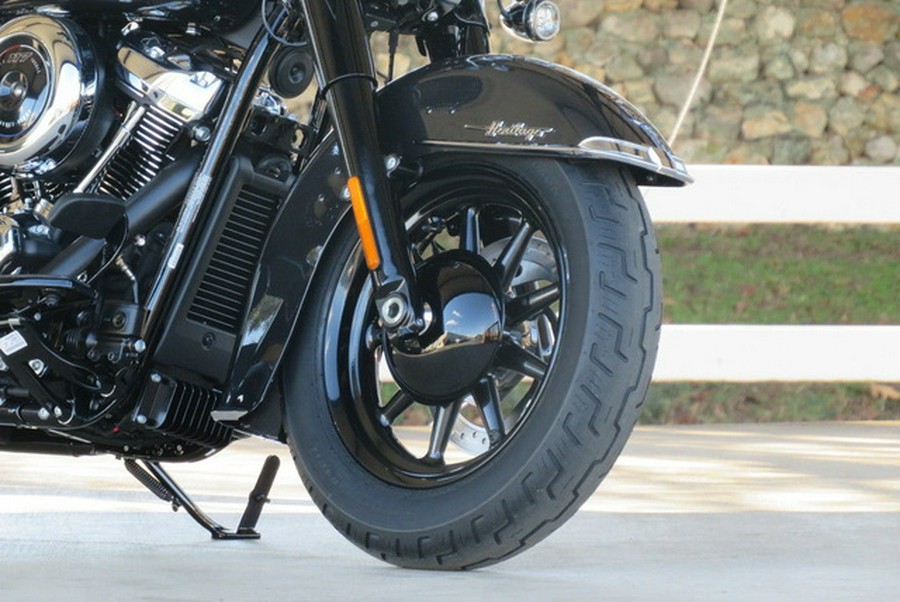 2026 Harley-Davidson Softail FLHC - Heritage Classic