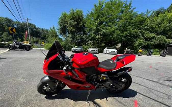2025 Ducati Panigale V2