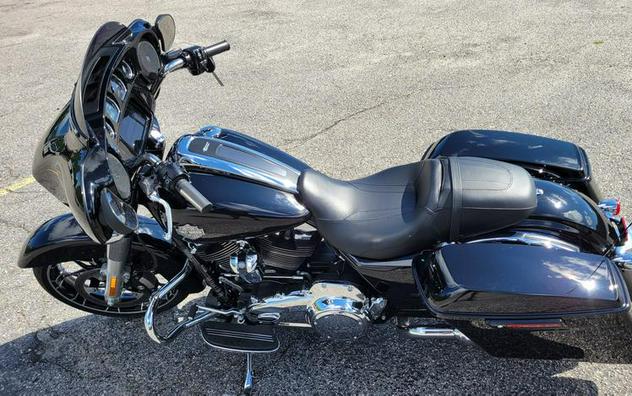 2021 Harley-Davidson® FLHXS - Street Glide® Special