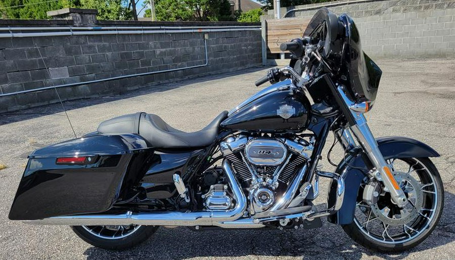 2021 Harley-Davidson® FLHXS - Street Glide® Special