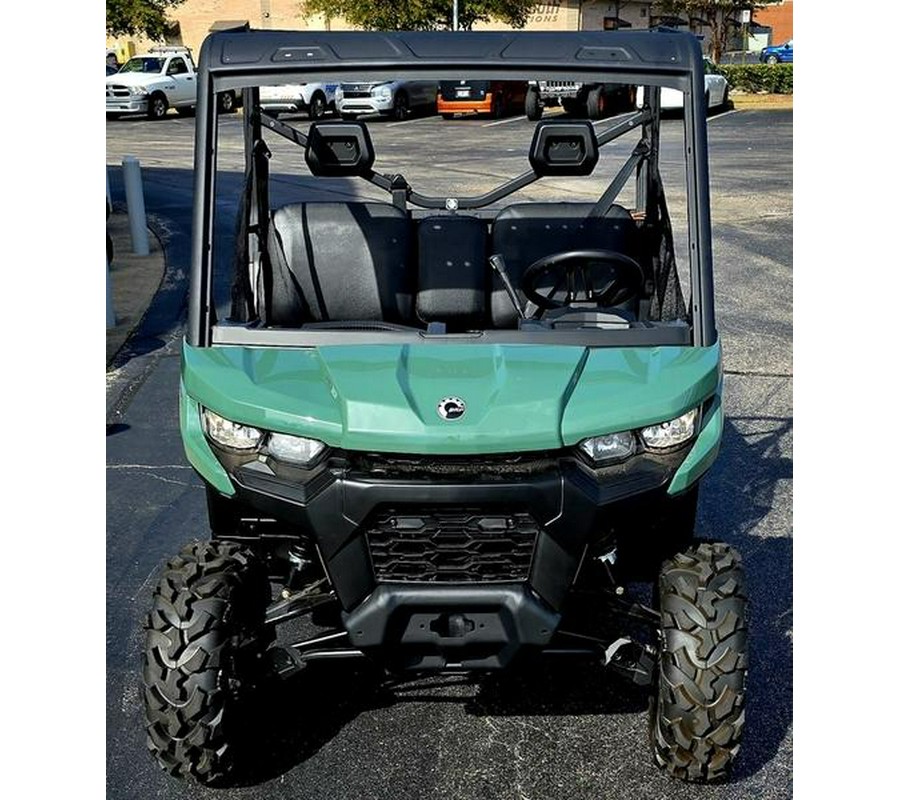 2026 Can-Am® Defender DPS HD10