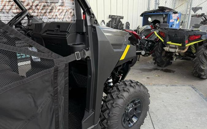 2026 Polaris® Ranger Crew 1000 Premium