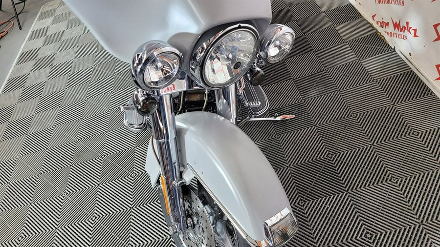 2005 Harley Davidson Flhtcse2 Electra GLI