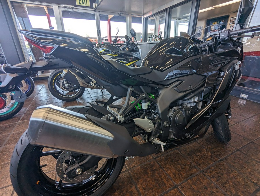 2024 Kawasaki Ninja ZX-4RR ABS