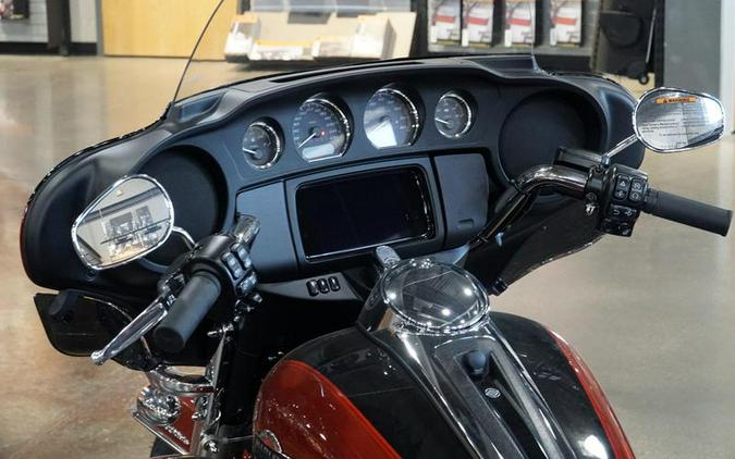 2024 Harley-Davidson® FLHTCUTG - Tri Glide® Ultra