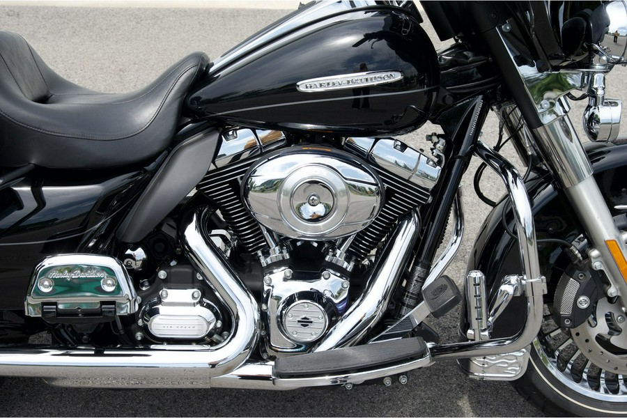 2012 Harley-Davidson® FLHTK Electra Glide Ultra Limite