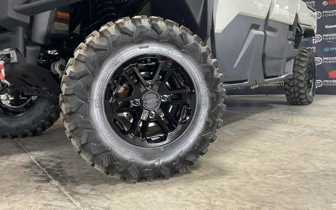 2026 Can-Am® Defender MAX Limited HD11