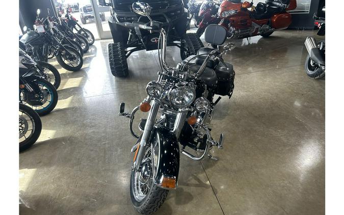 2016 Softail® Heritage Softail® Classic - Harley-Davidson®