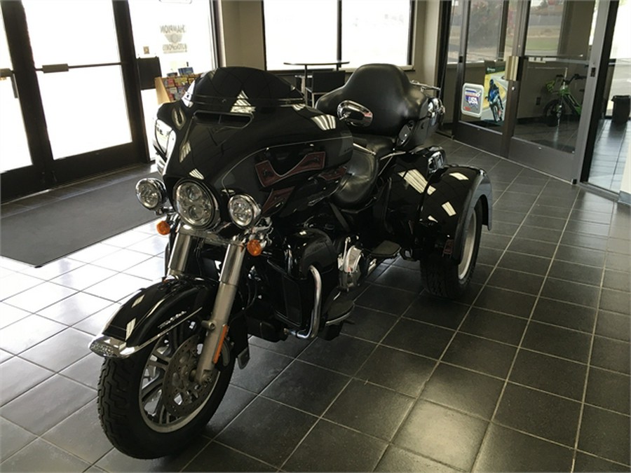 2014 Harley-Davidson Trike Tri Glide Ultra