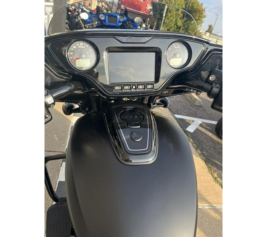 2026 Indian Motorcycle® Chieftain® PowerPlus Dark Horse® Black Smoke