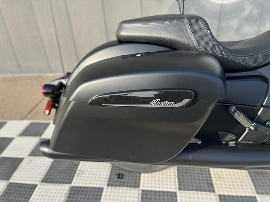 2026 Indian Motorcycle® Chieftain® PowerPlus Dark Horse® Black Smoke