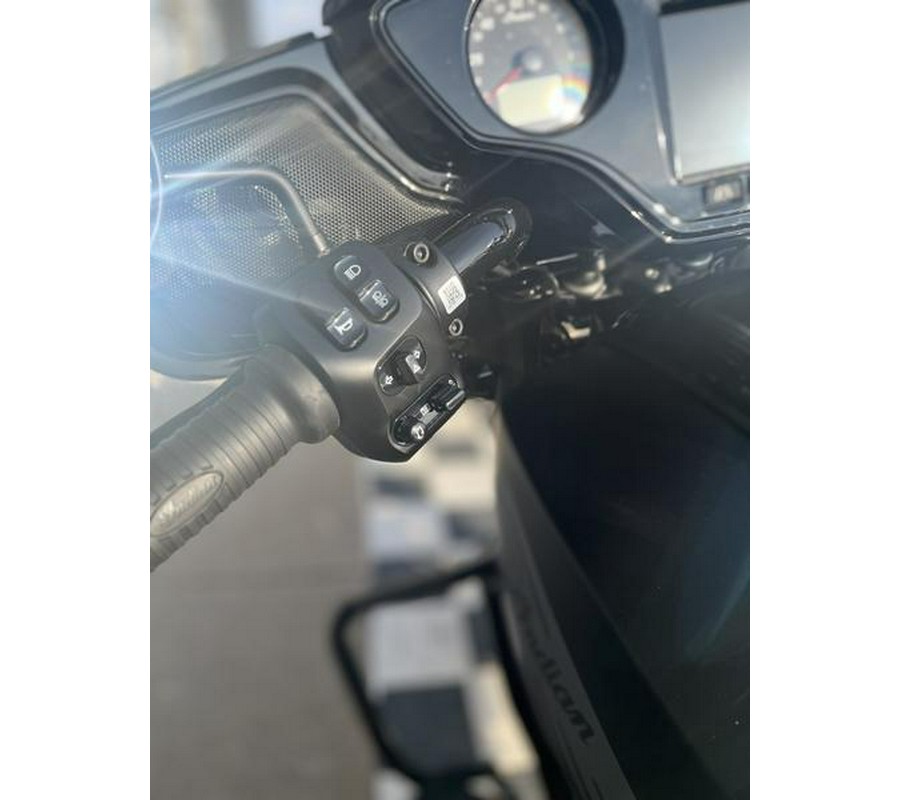 2026 Indian Motorcycle® Chieftain® PowerPlus Dark Horse® Black Smoke