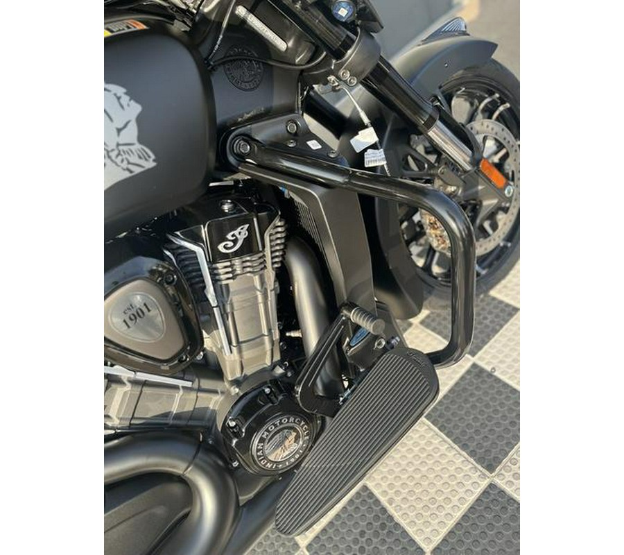 2026 Indian Motorcycle® Chieftain® PowerPlus Dark Horse® Black Smoke