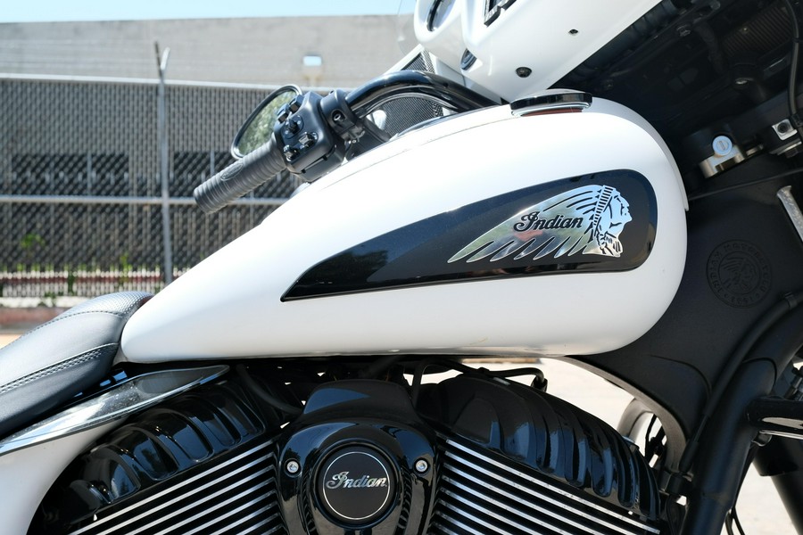 2019 INDIAN MOTORCYCLE CHIEFTAIN DARK HORSE