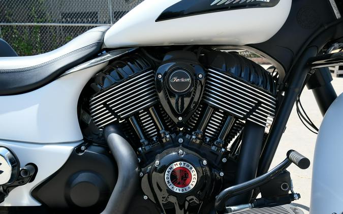 2019 INDIAN MOTORCYCLE CHIEFTAIN DARK HORSE