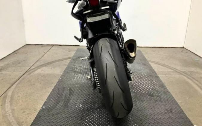 2024 Yamaha YZF-R1
