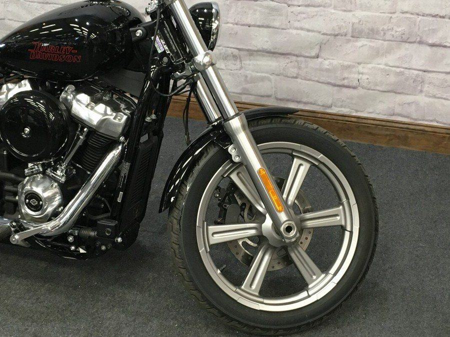 2023 Harley-Davidson Softail Standard Black FXST