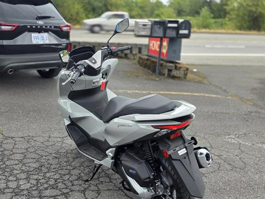 2025 Honda PCX