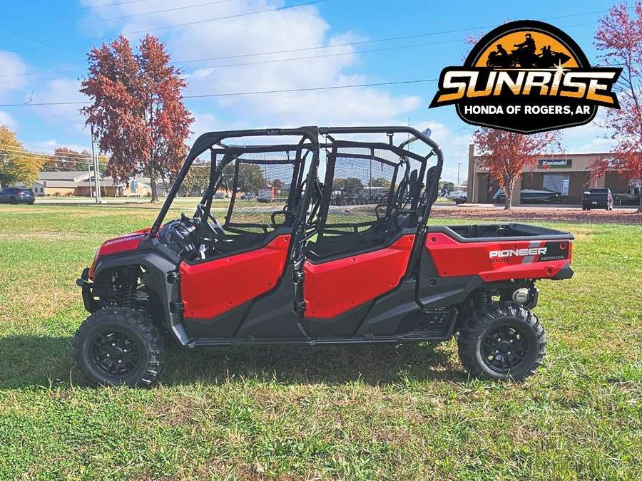 2025 Honda Pioneer 1000-6 Crew Deluxe