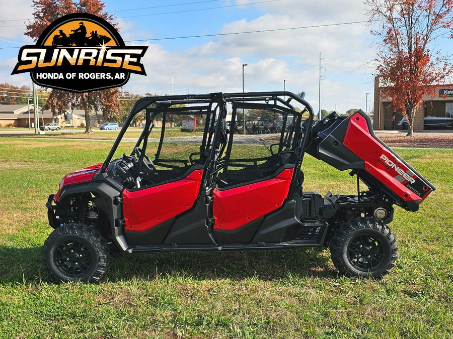 2025 Honda Pioneer 1000-6 Crew Deluxe