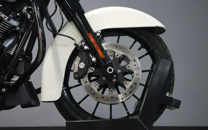 2018 Harley-Davidson Street Glide Special FLHXS