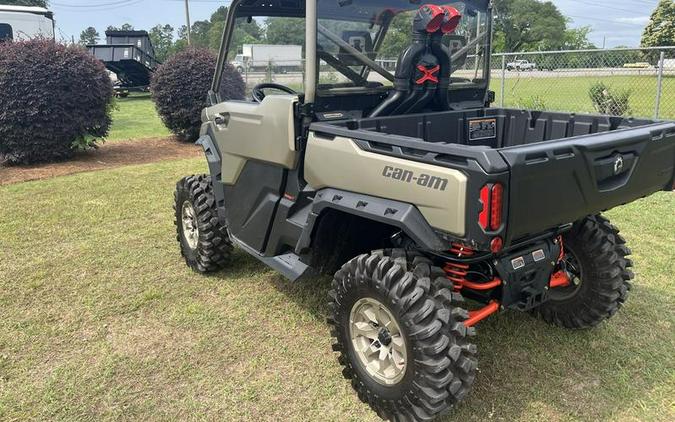 2023 Can-Am® Defender X mr HD10