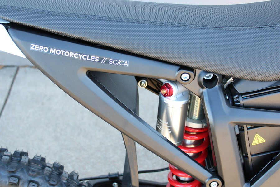 2026 Zero™ Motorcycles XE