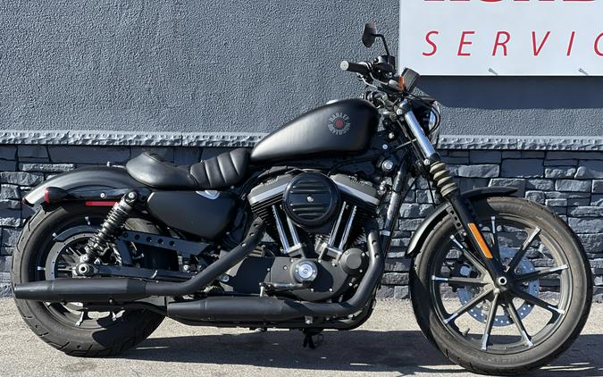 2022 Harley-Davidson Iron 883 Review [Air-Cooled Sportster]