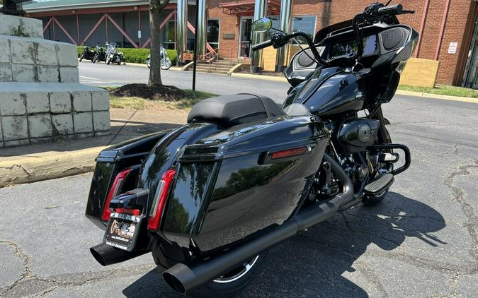 2024 FLTRX Road Glide™