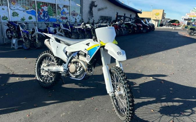 2025 Husqvarna Motorcycles FC 350