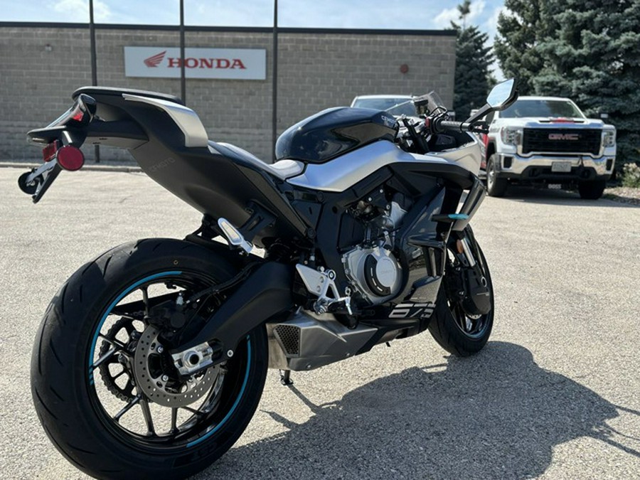 2025 CFMOTO SS 675