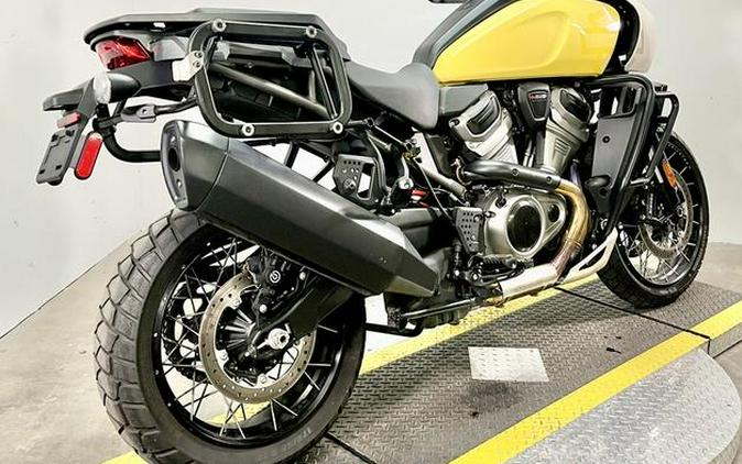 2023 Harley-Davidson® RA1250S - Pan America™ 1250 Special