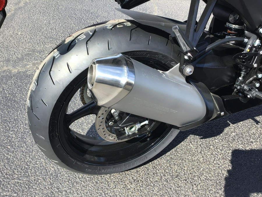 2027 SUZUKI GSX-R750