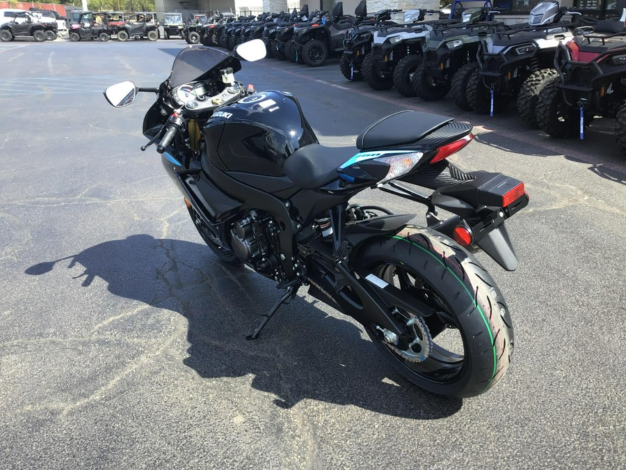 2027 SUZUKI GSX-R750