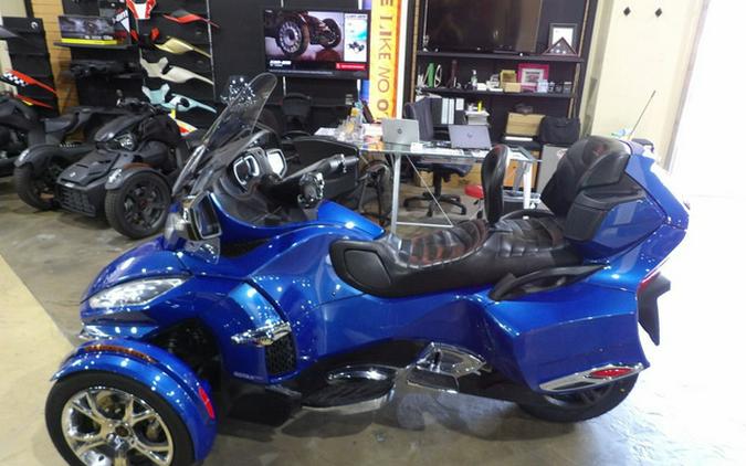 2019 Can-Am Spyder RT Limited Chrome